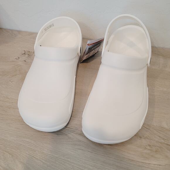 NWT Crocs White Unisex-Adult Bistro Clogs, Slip Resistant Work Shoes Sze M10/W12 - Picture 5 of 10